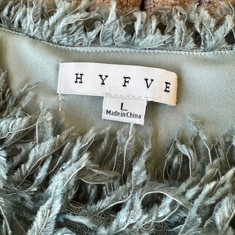 🎉5 for $45🎉 Hyfve sweater pullover size L - Picture 7 of 8
